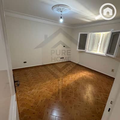 شقة 4 غرف نوم للايجار في ستانلي، الإسكندرية - 5. jpg