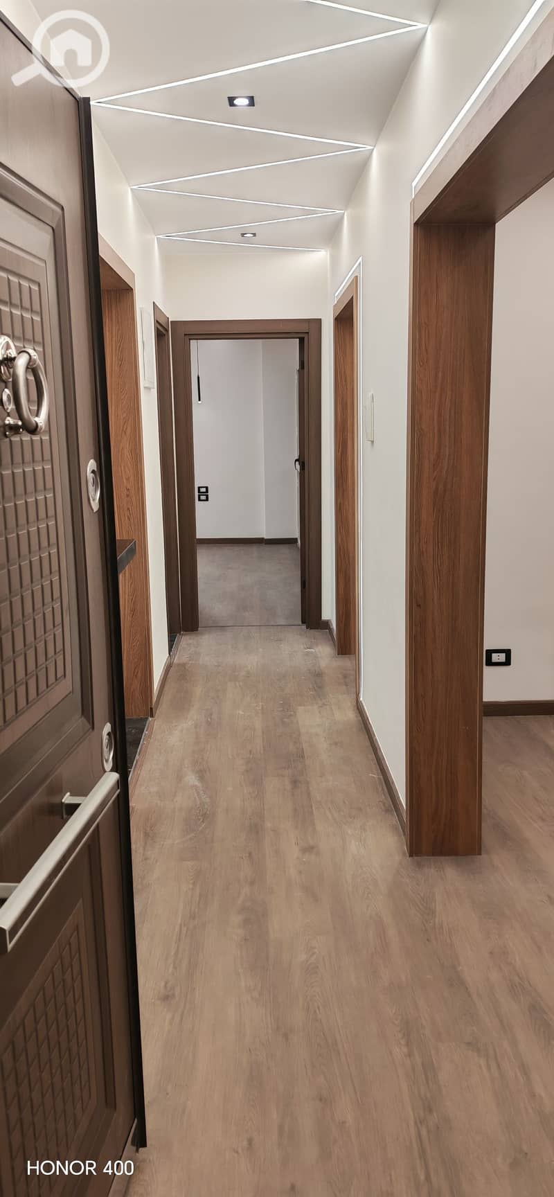 IMG_20251212_231811. jpg IMG_20251212_231811. jpg