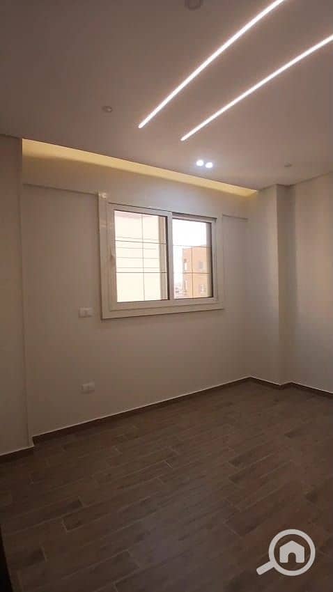 5 014cafd1-f260-40d7-84a9-e99256ca683d. jpg