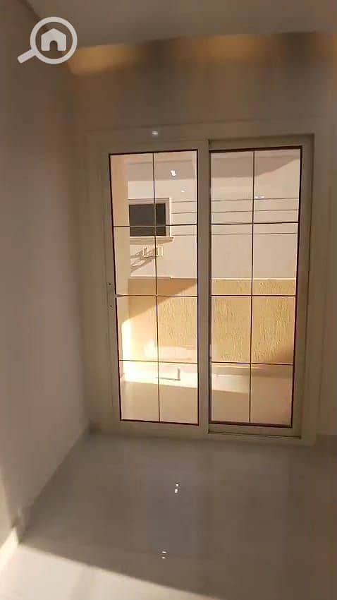 6 387f4ce5-55ee-4062-9dab-b81916891957. jpg