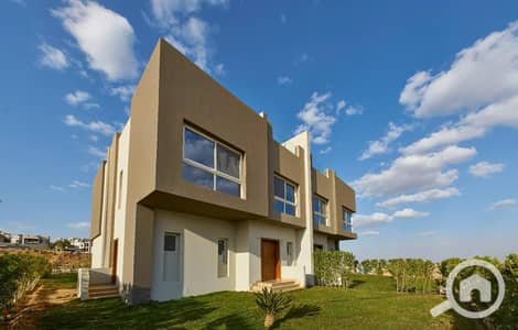 5 Bedroom Twin House for Sale in Sheikh Zayed, Giza - WhatsApp Image 2024-05-22 at 11.53. 26 PM (3). jpeg 5 Bedroom Twin House for Sale in Sheikh Zayed, Giza - WhatsApp Image 2024-05-22 at 11.53. 26 PM (3). jpeg