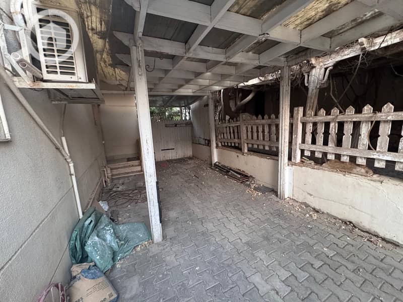 44 WhatsApp Image 2025-12-13 at 2.02. 14 PM (1). jpeg