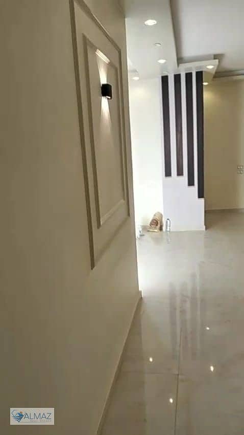 27 WhatsApp Image 2025-12-13 at 3.30. 40 PM (2). jpeg