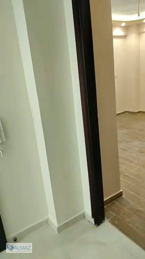 30 WhatsApp Image 2025-12-13 at 3.30. 41 PM (2). jpeg