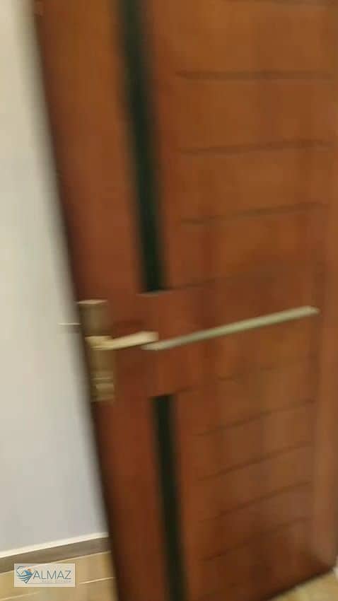 32 WhatsApp Image 2025-12-13 at 3.30. 42 PM (1). jpeg