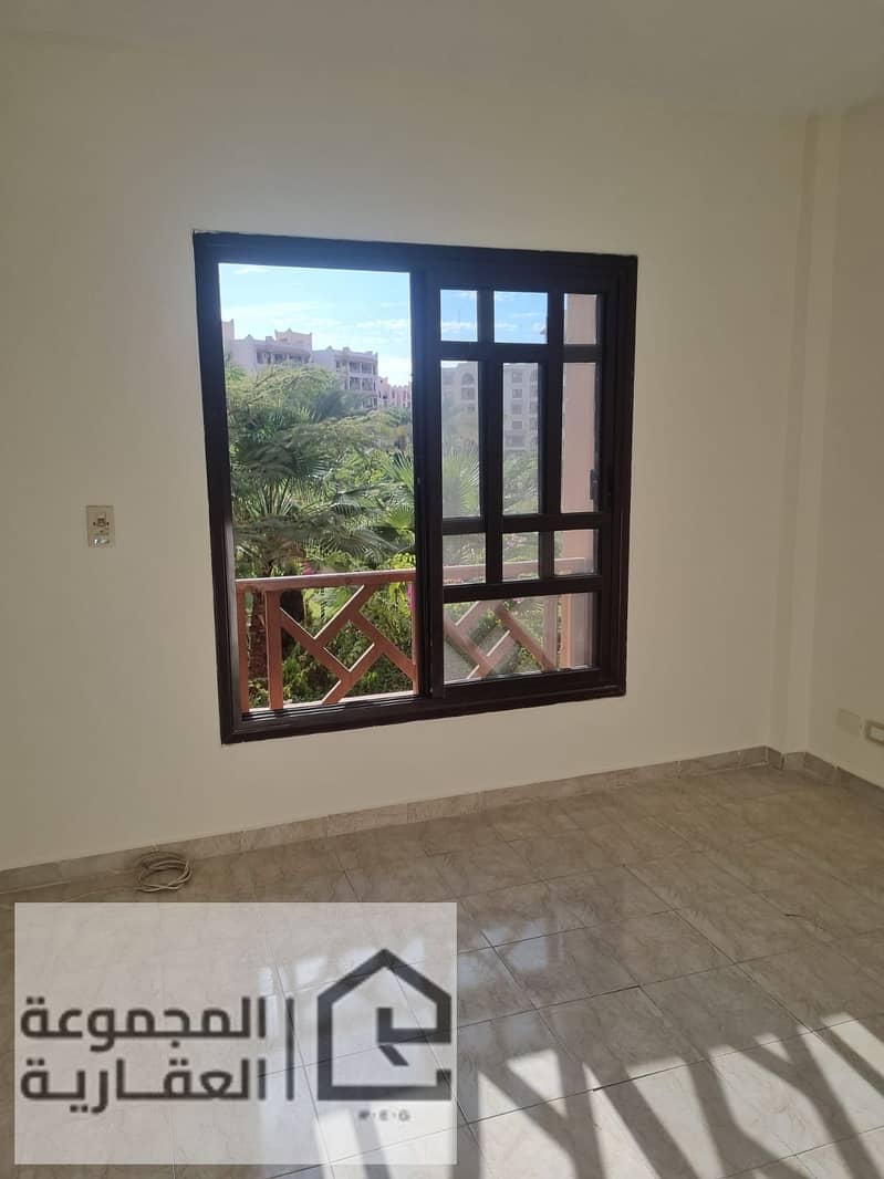 9 6ea0705b-7646-48ca-bdd7-0b361fc9376a. jpg