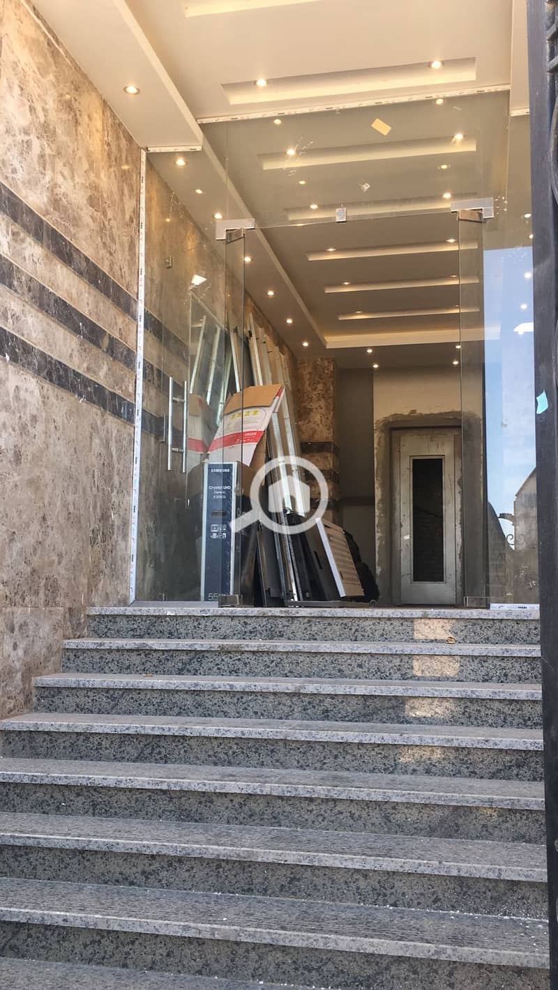 14 aaabcfd0-63ee-45f5-ae2e-0882627577b6. jpg