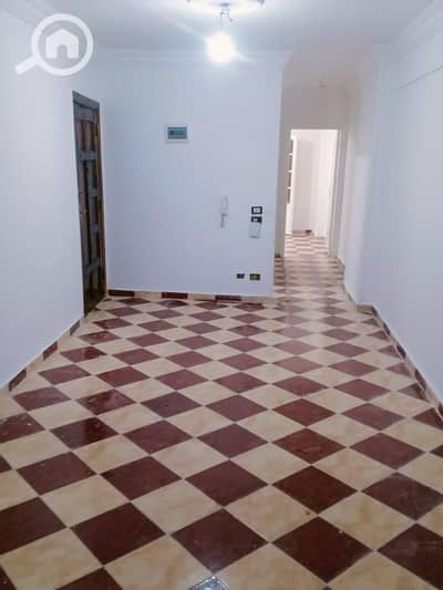 شقة 2 غرفة نوم للايجار في سبورتنج، الإسكندرية - WhatsApp Image 2025-12-13 at 11.06. 04_3eb5b867. jpg