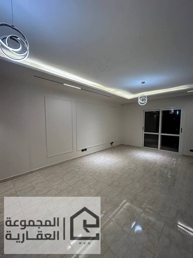 4 1be47d74-a685-47ec-9bfb-cc922039cd02. jpg