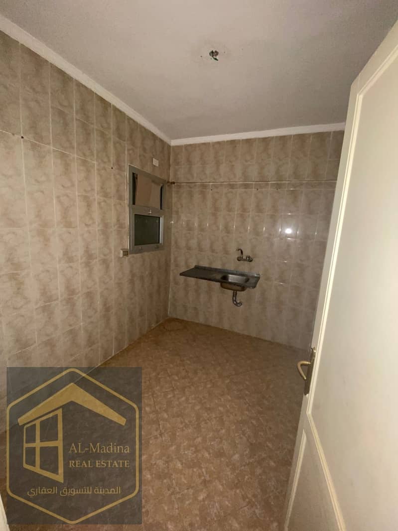 4 WhatsApp Image 2025-12-10 at 10.47. 51_24252ecb. jpg