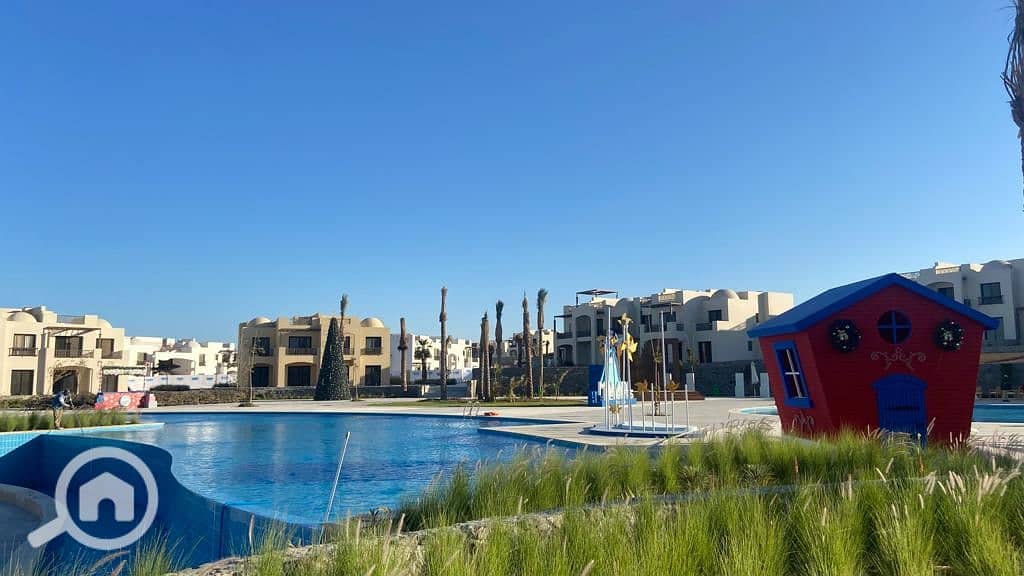 10 اروما-العين-السخنه-Aroma-ein-sokhna. jpg