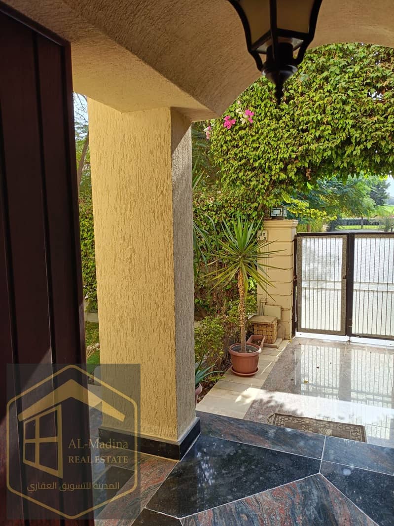 8 WhatsApp Image 2025-12-09 at 18.21. 28 (2). jpeg