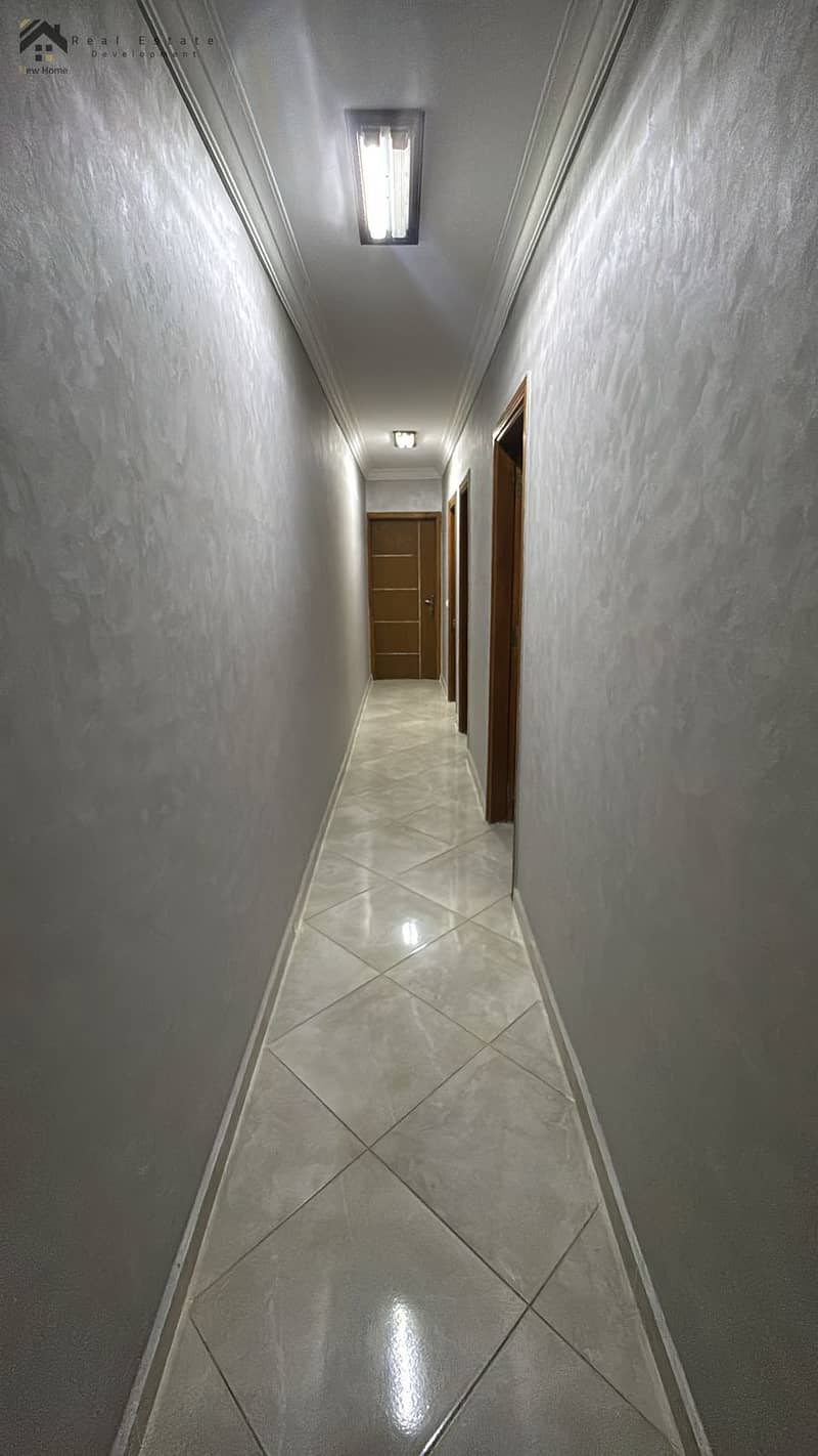 11 WhatsApp Image 2025-11-13 at 15.24. 24_d96c528e. jpg