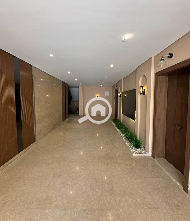 7 WhatsApp Image 2024-08-21 at 5.11. 33 PM (3)_edit_295563381673786. jpg