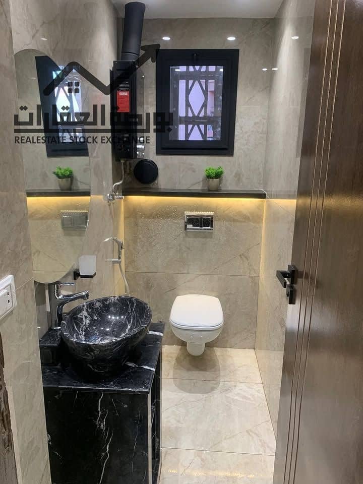 7 597164159_122198903606752761_1846749759707542593_n. jpg