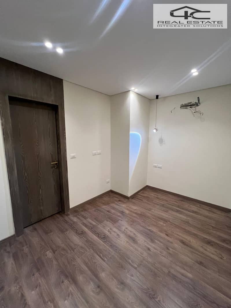 6 WhatsApp Image 2025-12-13 at 13.37. 21. jpeg