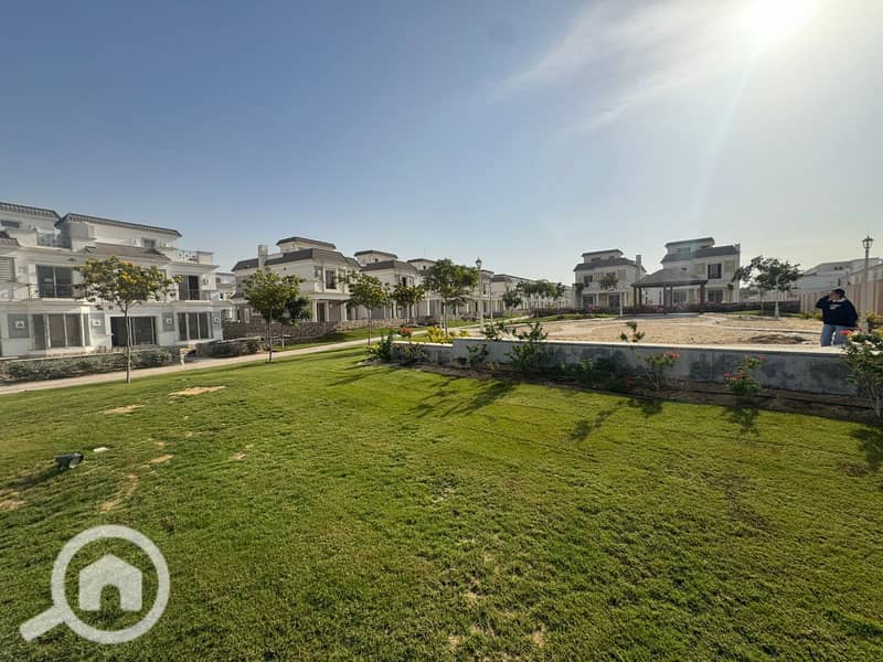 4 WhatsApp Image 2025-11-22 at 16.23. 57_bfdefbef. jpg