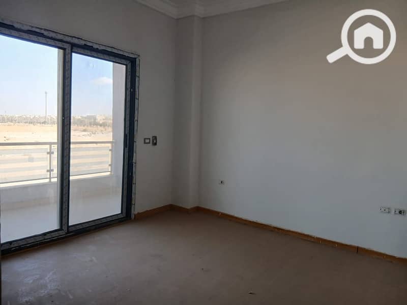 2 WhatsApp Image 2025-02-13 at 10.08. 53_7c659128. jpg