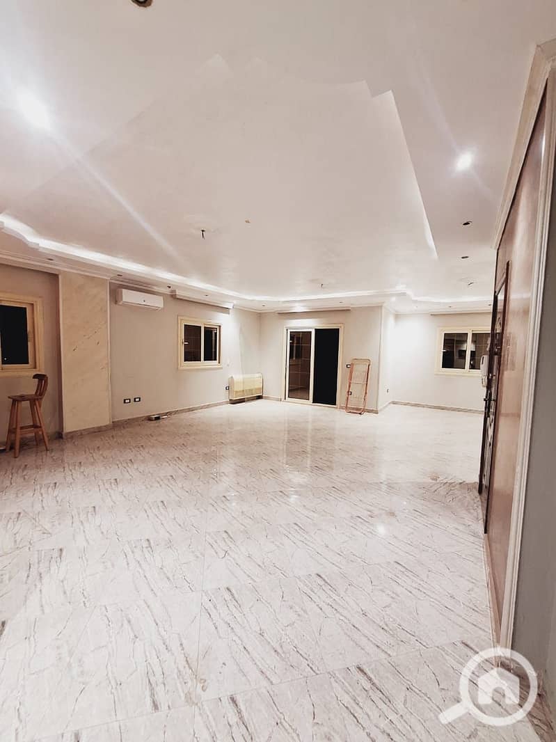 WhatsApp Image 2025-12-12 at 21.18. 21_cd2e78e7. jpg WhatsApp Image 2025-12-12 at 21.18. 21_cd2e78e7. jpg