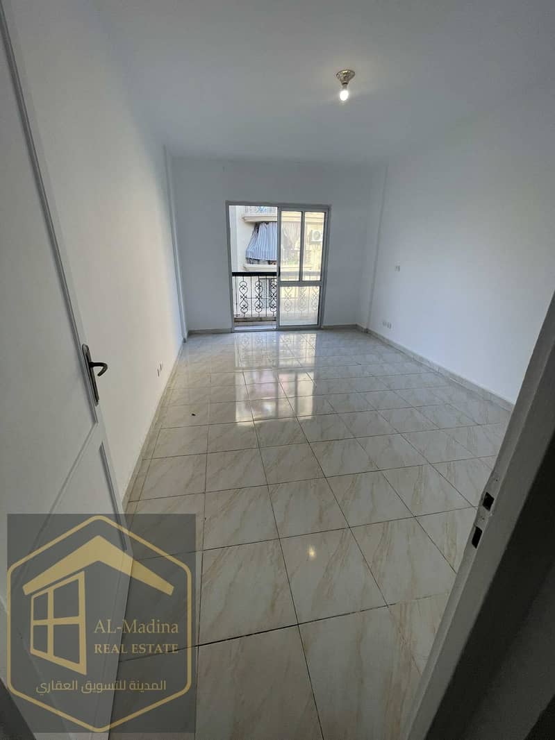 7 WhatsApp Image 2025-12-10 at 15.37. 56 (1). jpeg