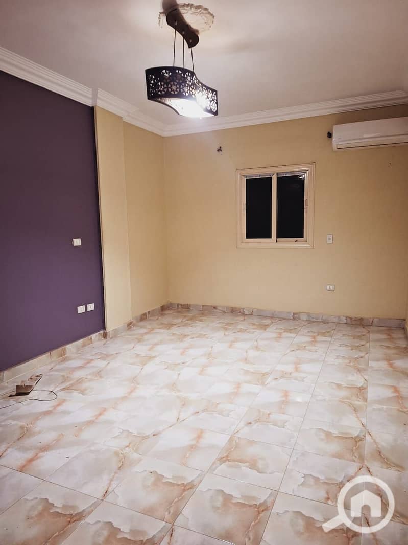 6 d7b395c0-1148-47b5-817f-649880be02c6. jpg