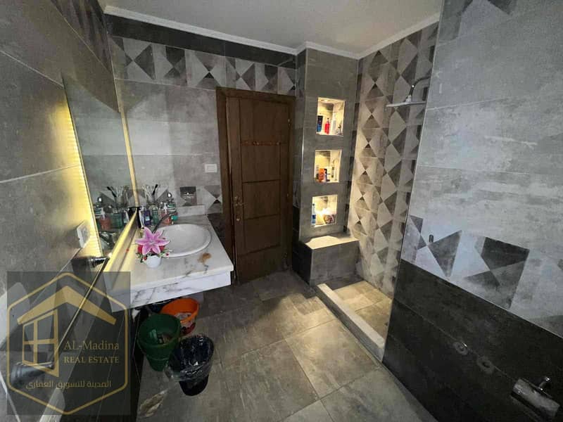 9 acab9434-011c-489a-bd39-9ed056179b53. jpg