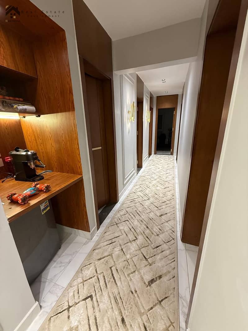 7 WhatsApp Image 2025-12-13 at 13.01. 01_bb802e8b. jpg