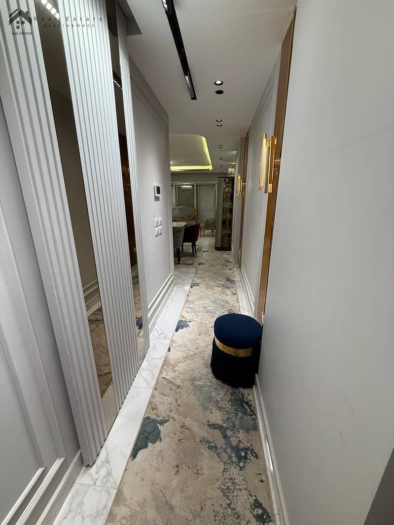 8 WhatsApp Image 2025-12-13 at 13.01. 01_c6e77975. jpg