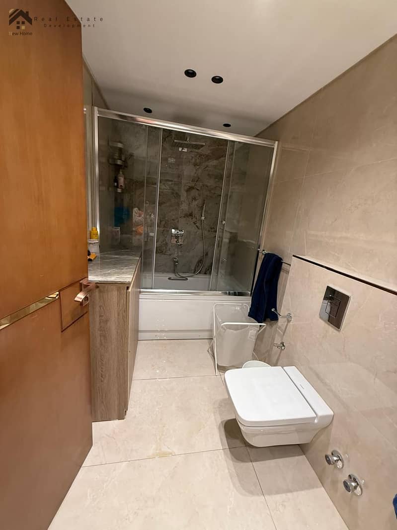 12 WhatsApp Image 2025-12-13 at 13.01. 05_8b4f19df. jpg