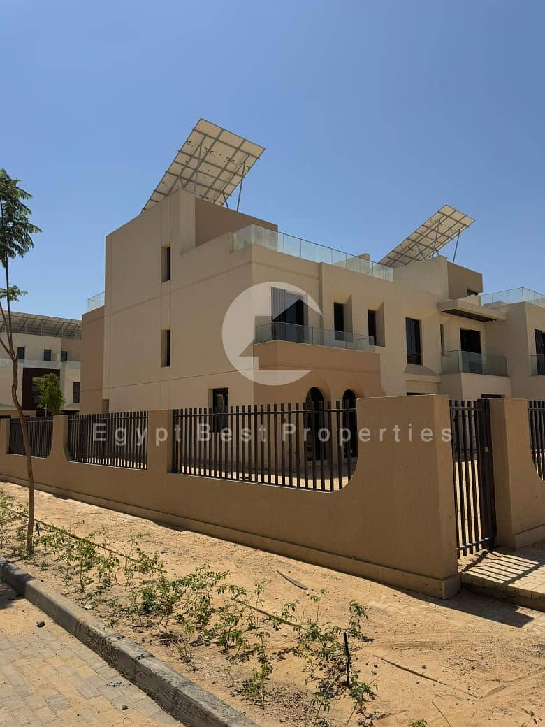 5 WhatsApp Image 2025-12-12 at 14.12. 44_b1b61c2e. jpg