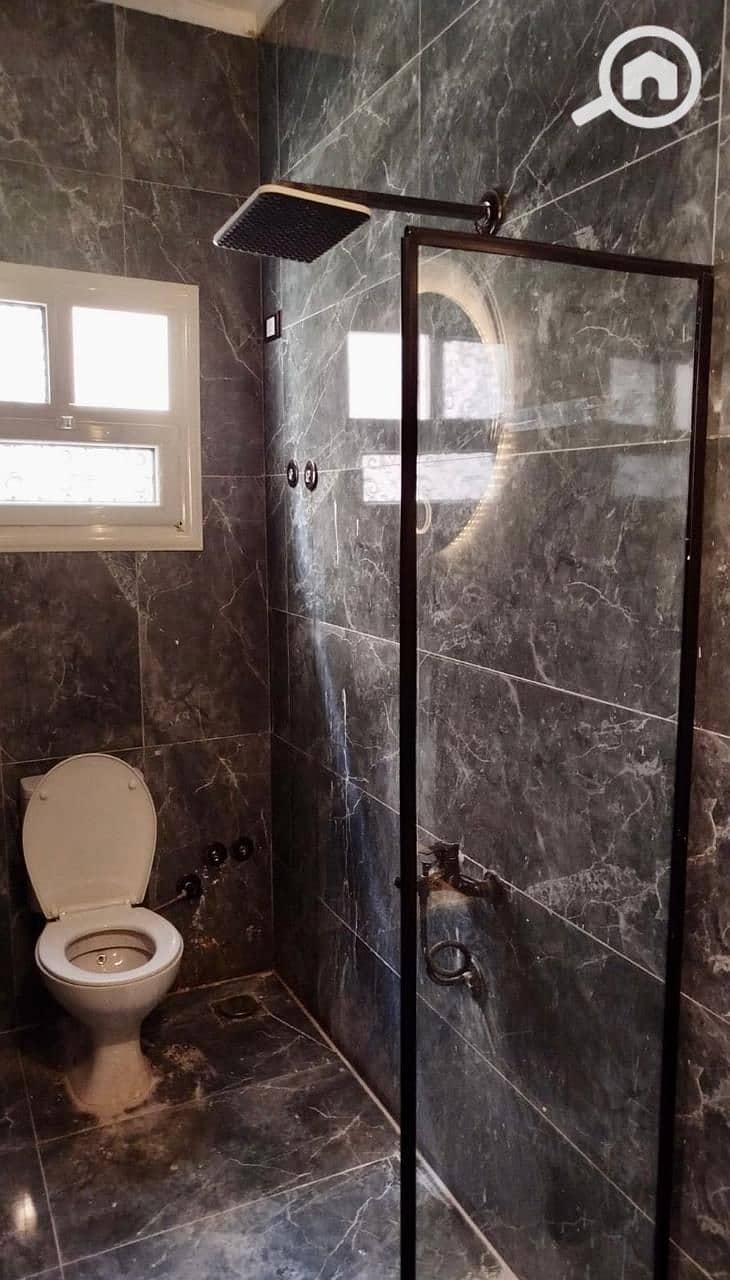 8 WhatsApp Image 2025-12-13 at 4.15. 36 PM (2). jpeg