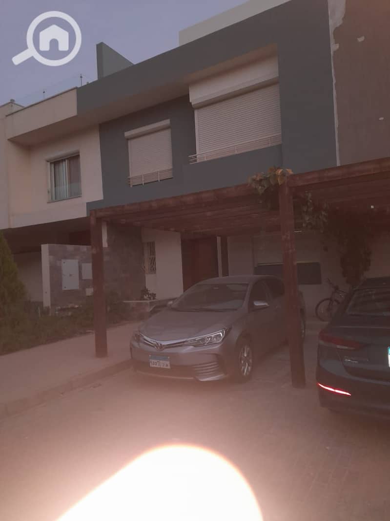 7 8913df63-405f-4a66-86e7-cb950b89053f. jpg