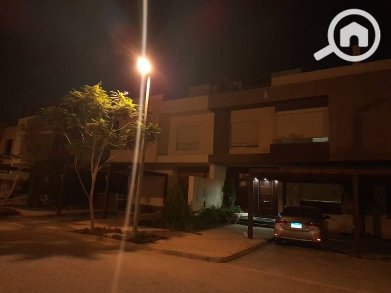 11 d0337e1e-2ee0-4f81-a46c-a4539e644c2c. jpg