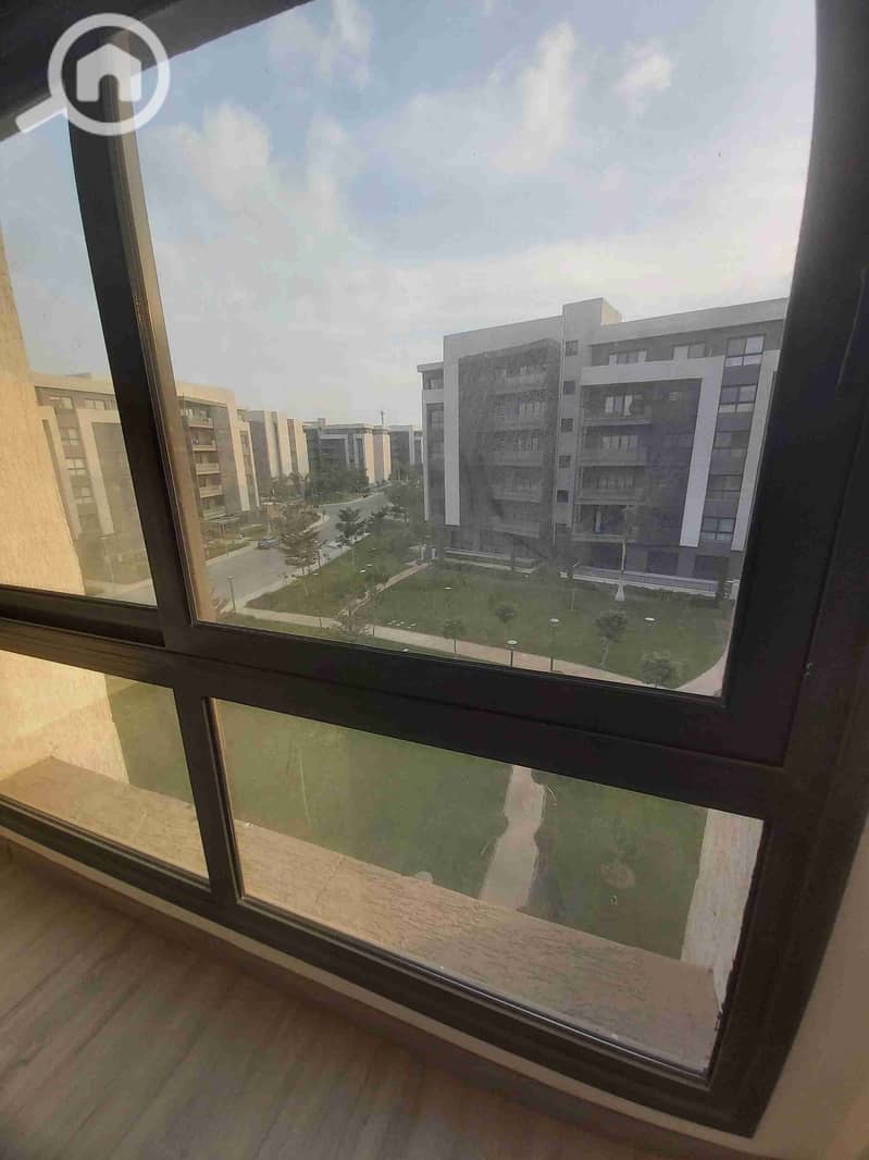 11 ٢٠٢٥١٢١٣_١٥٣٦٤٤. jpg