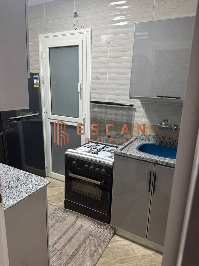 7 81c56529-b4f8-4966-9ed6-cffa7bc68356. jpeg