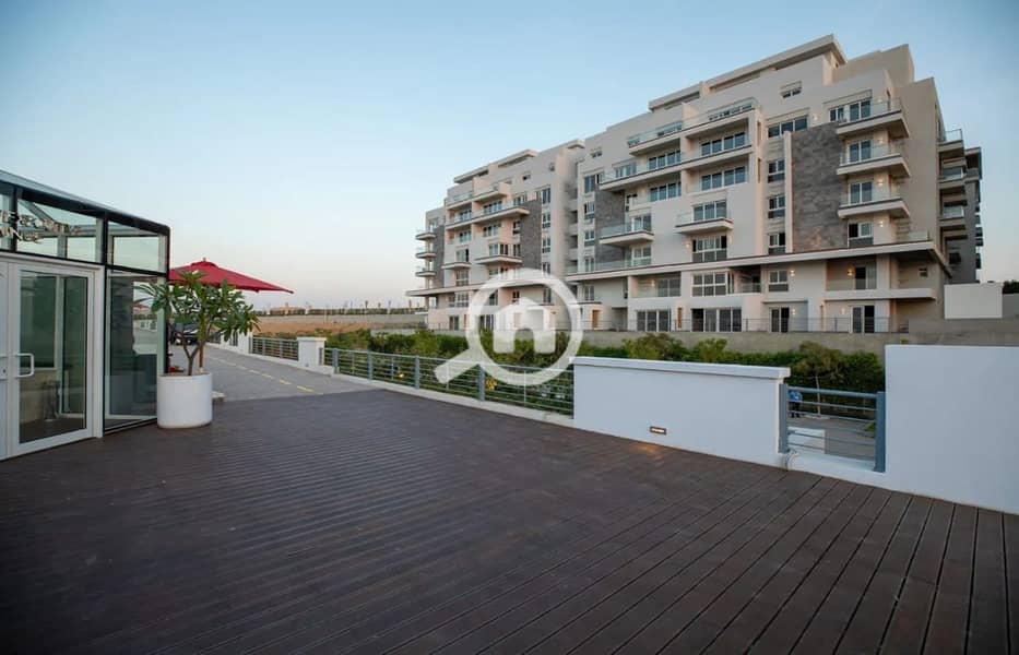 4 WhatsApp Image 2024-09-24 at 2.49. 04 PM_1400x900. jpg