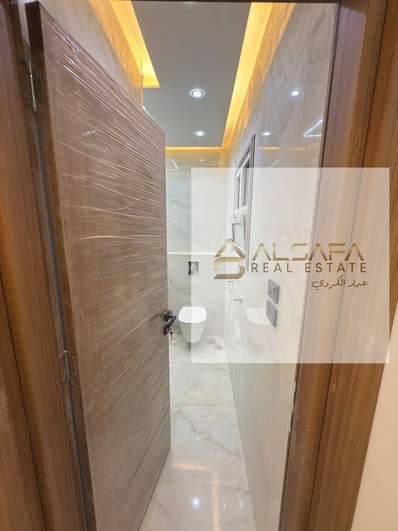 3 WhatsApp Image 2025-12-13 at 4.19. 30 PM (2). jpeg