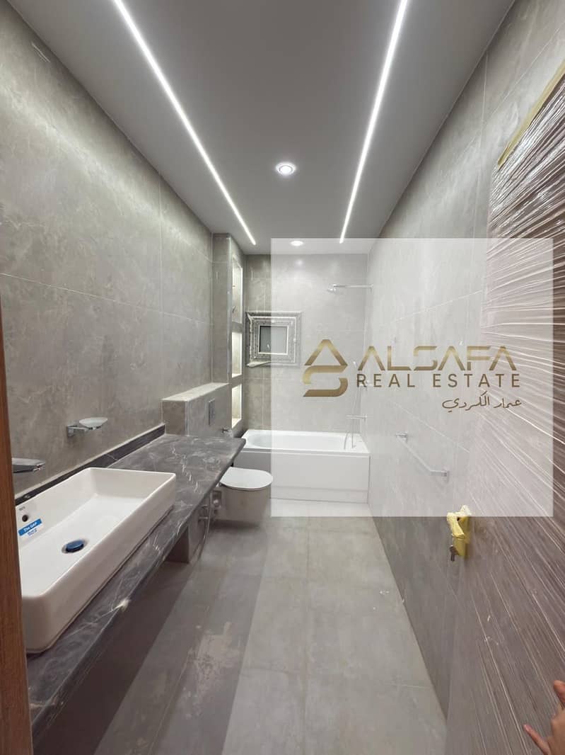 6 WhatsApp Image 2025-12-13 at 4.19. 28 PM. jpeg