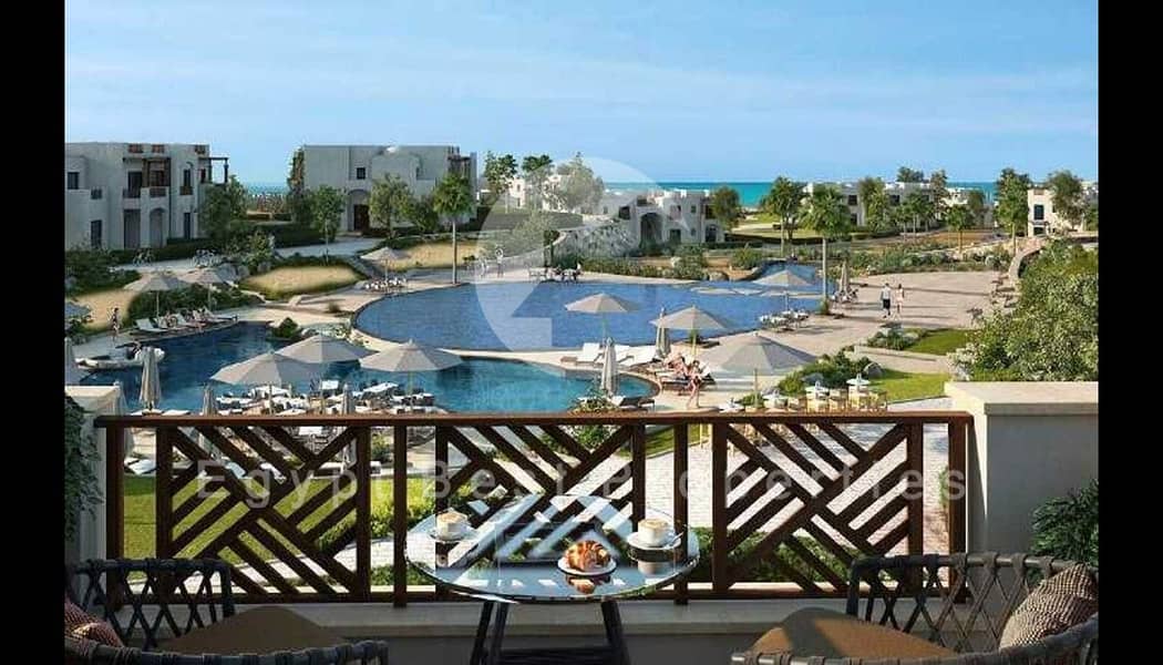 9 View-from-the-terrace-of-Makadi-Heights-Apartments. jpg