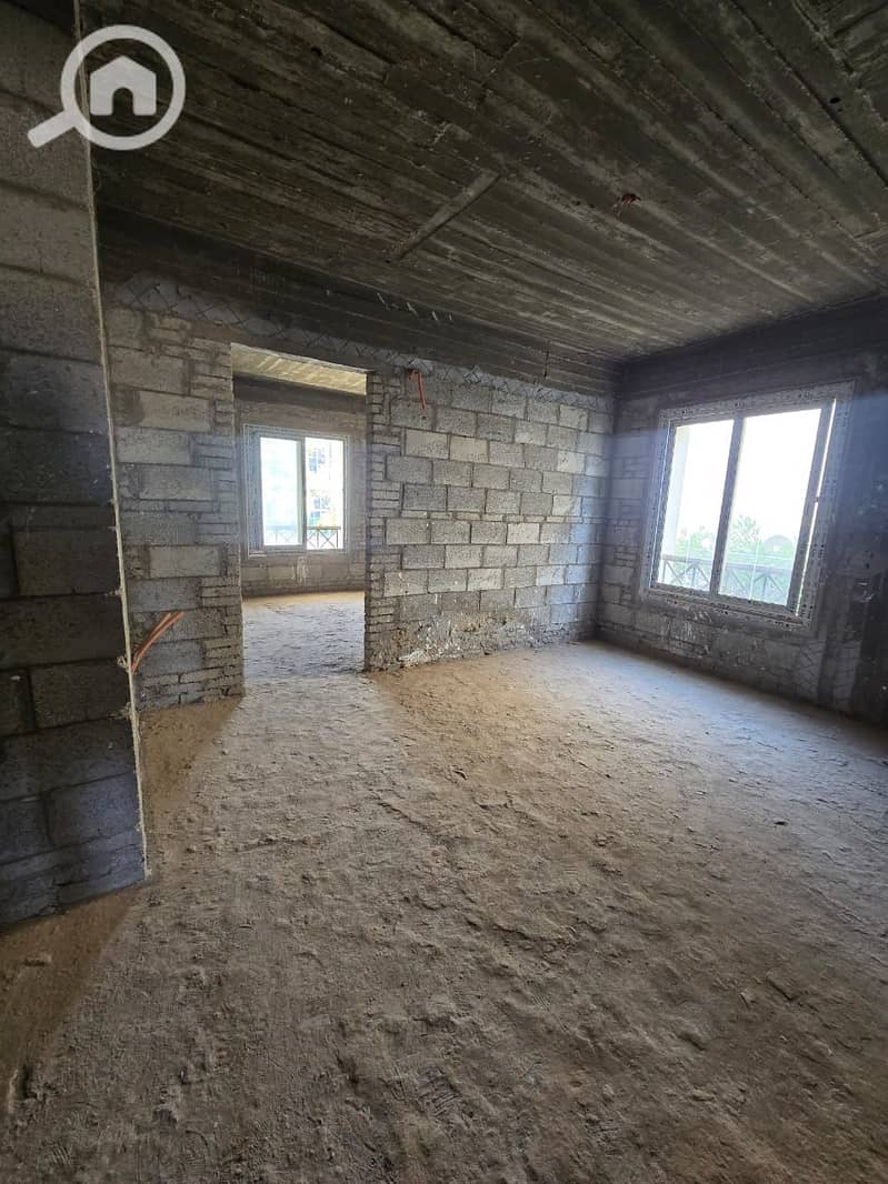 4 acaa9a48-9704-4b95-8f67-6e5b64274ba6. jpg