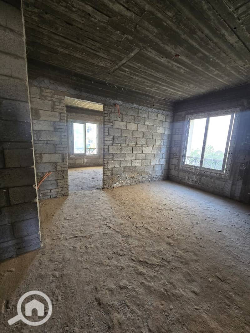 8 acaa9a48-9704-4b95-8f67-6e5b64274ba6. jpg