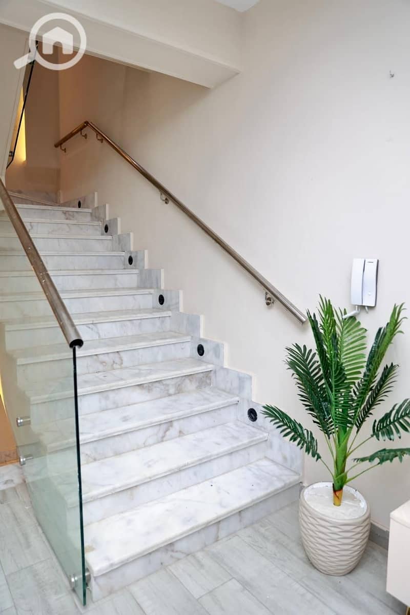 15 WhatsApp Image 2025-04-28 at 7.18. 54 PM (1). jpeg