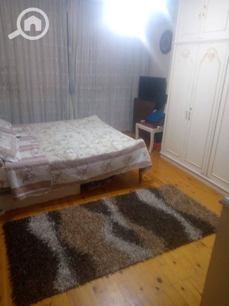 3 7204c2ac-cebc-40d1-8184-86c6140d6d42. jpg