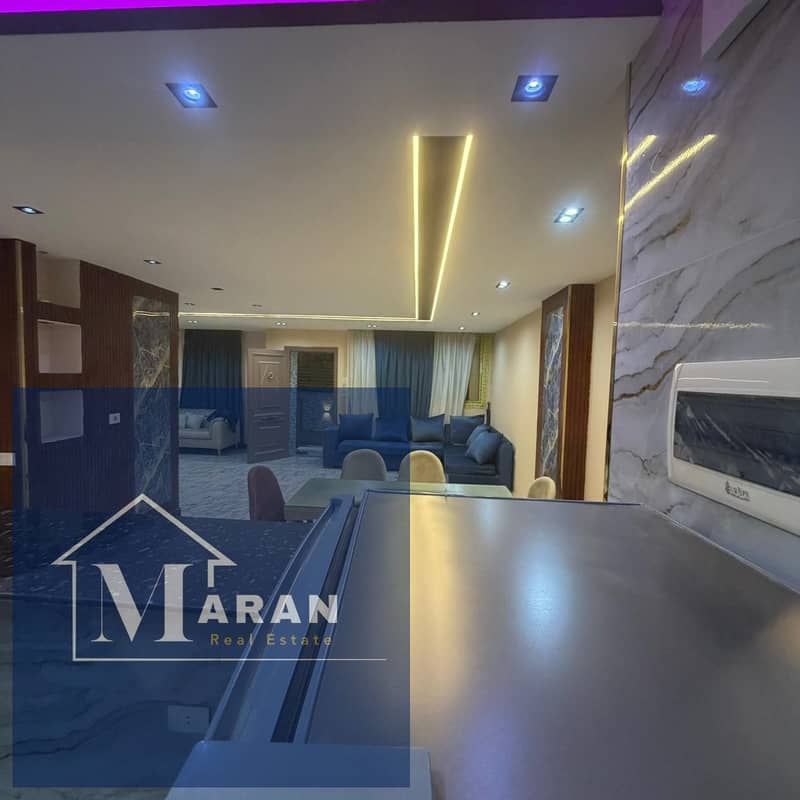 8 b55e8b05-be4c-488c-a991-0fbb5b369175. jpg