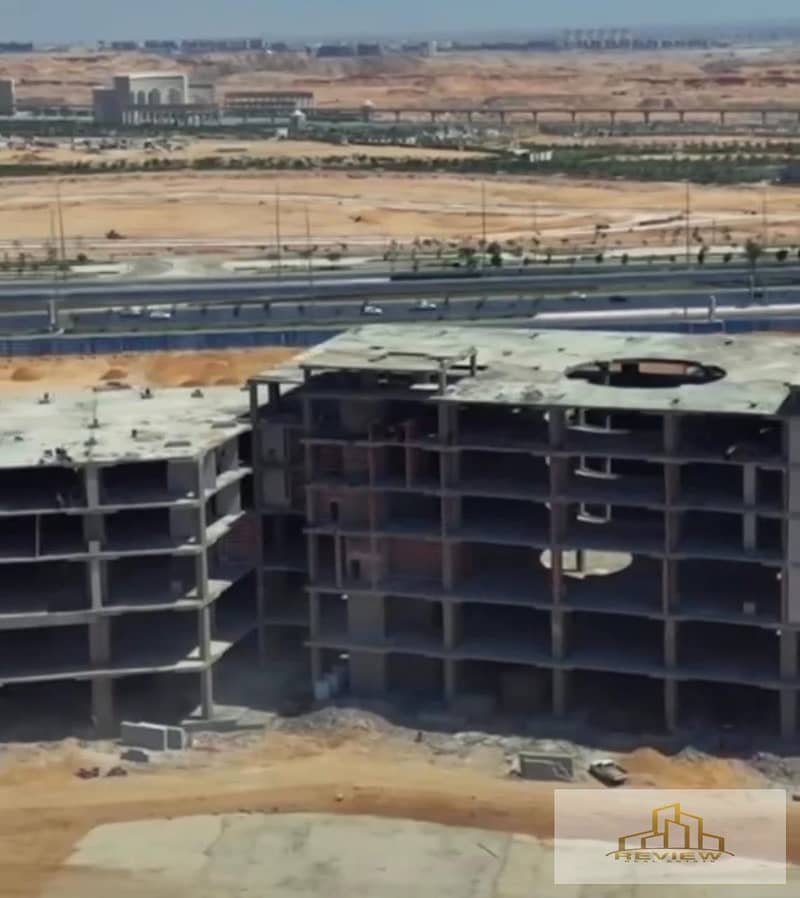 2 WhatsApp Image 2025-12-1at 4.06. 57 PM. jpeg