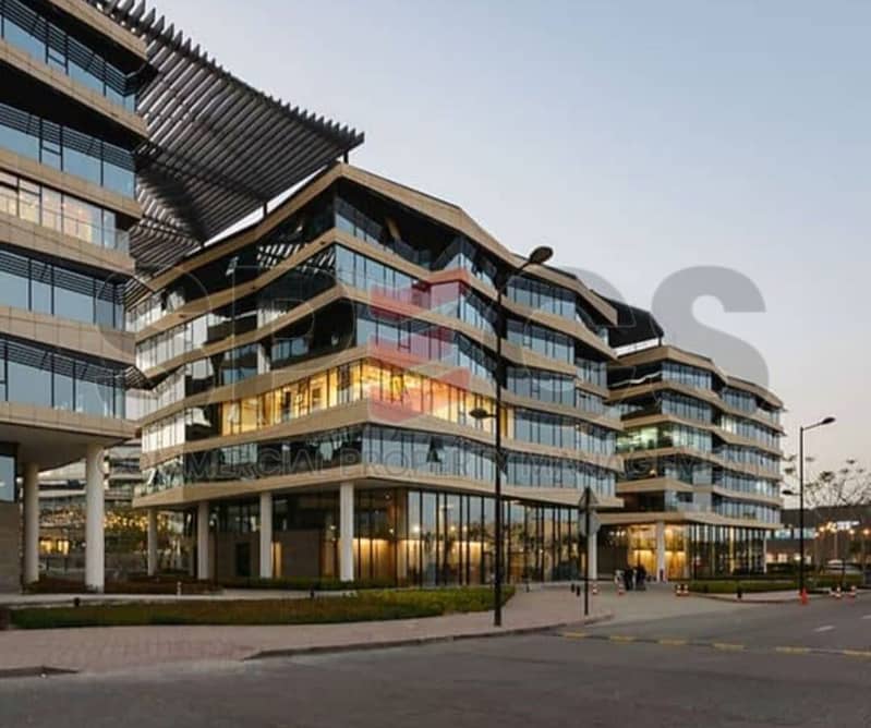 5 3e79a755-624e-45c1-b17c-1231279a1204. jpg