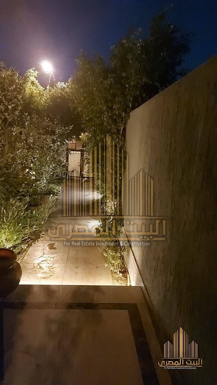 4 U125484 (16). jpeg