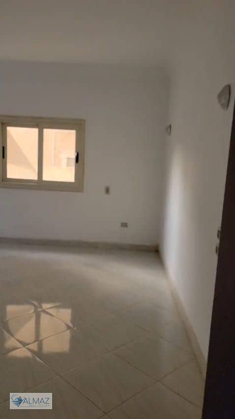 24 WhatsApp Image 2025-12-13 at 4.45. 43 PM (4). jpeg