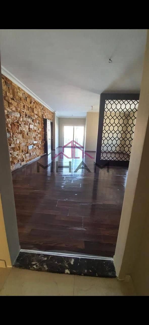 15 photo_5902098046638558129_y. jpg