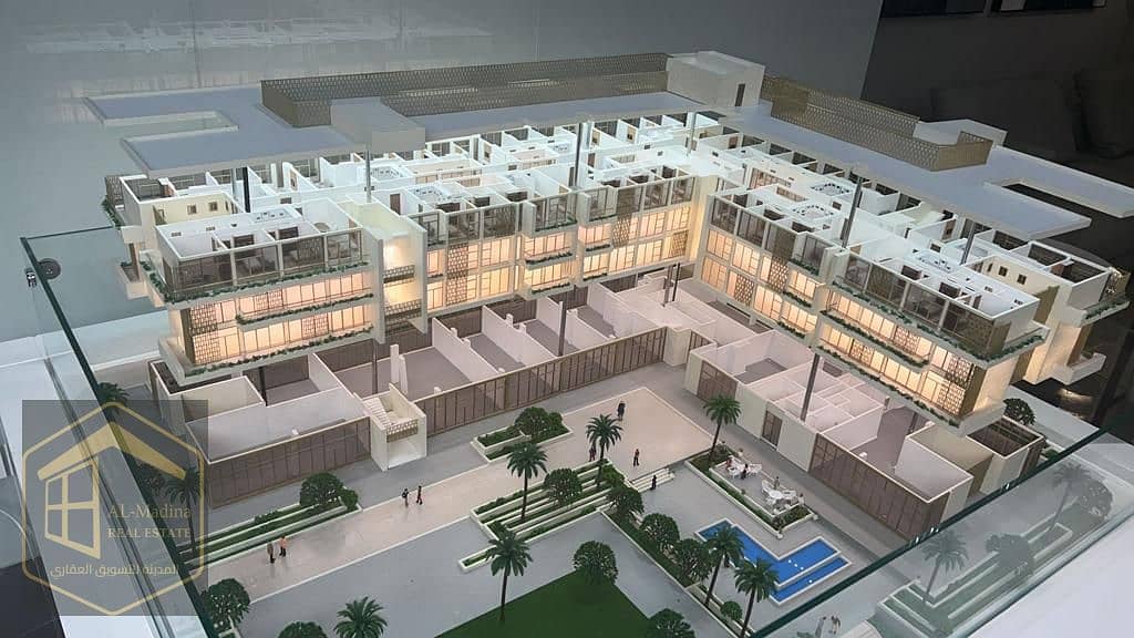 4 WhatsApp Image 2025-12-10 at 20.06. 52. jpeg